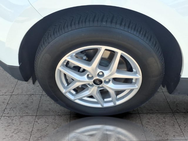Certified 2024 Ford Edge SEL AWD/4WD image 6