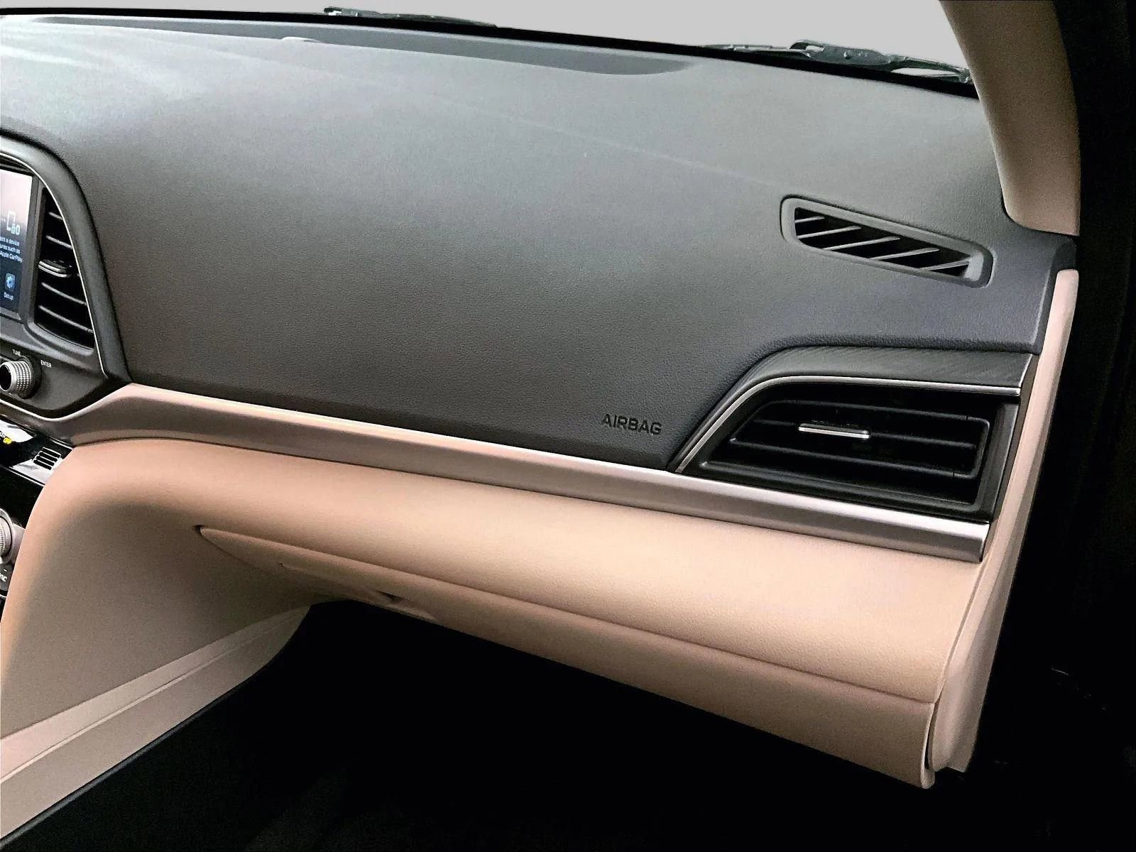 Used 2020 Hyundai Elantra Value Edition image 15