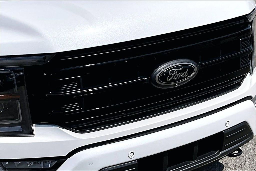 Certified 2023 Ford F150 Platinum w/ Equipment Group 701A High AWD/4WD image 30