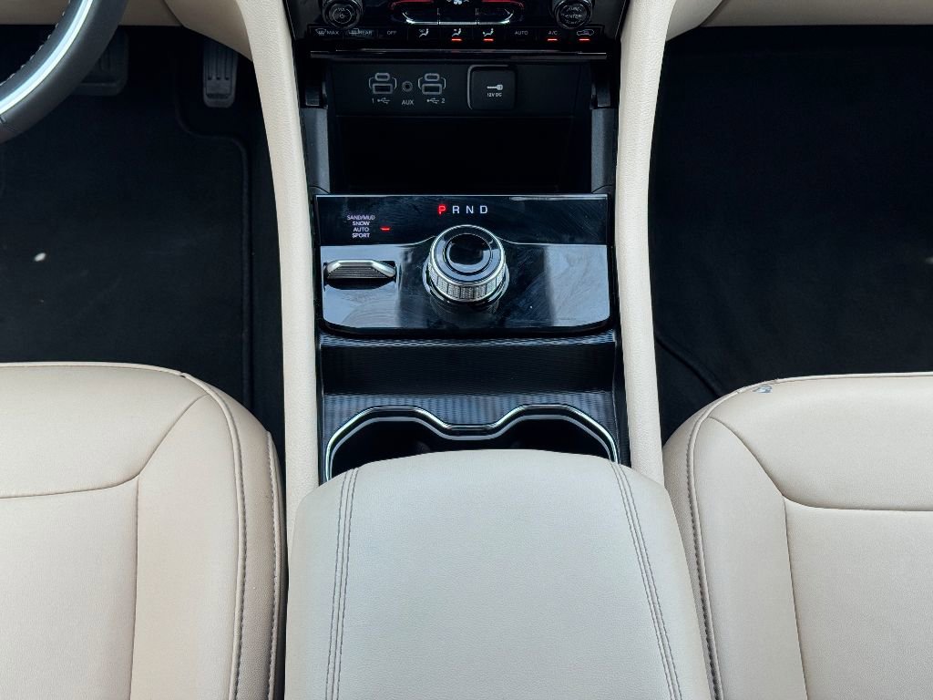 Used 2024 Jeep Grand Cherokee L Limited image 11