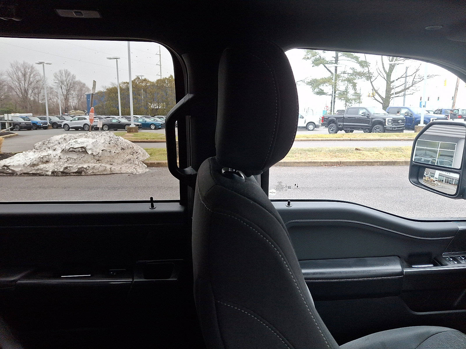 Certified 2021 Ford F150 XLT w/ Equipment Group 302A High image 13