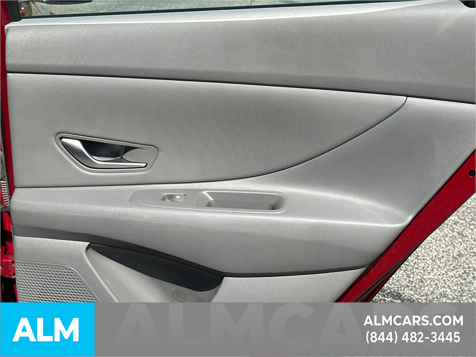 Used 2025 Hyundai Elantra SEL FWD image 18