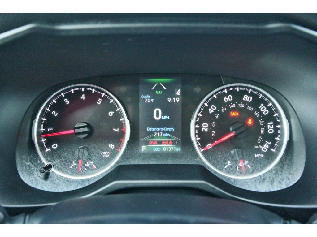 Used 2021 Toyota RAV4 LE FWD image 15