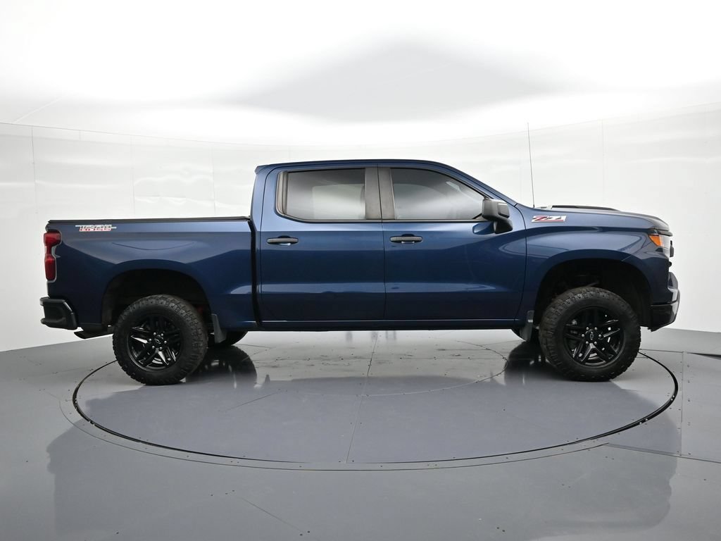Used 2023 Chevrolet Silverado 1500 Custom Trail Boss AWD/4WD image 5