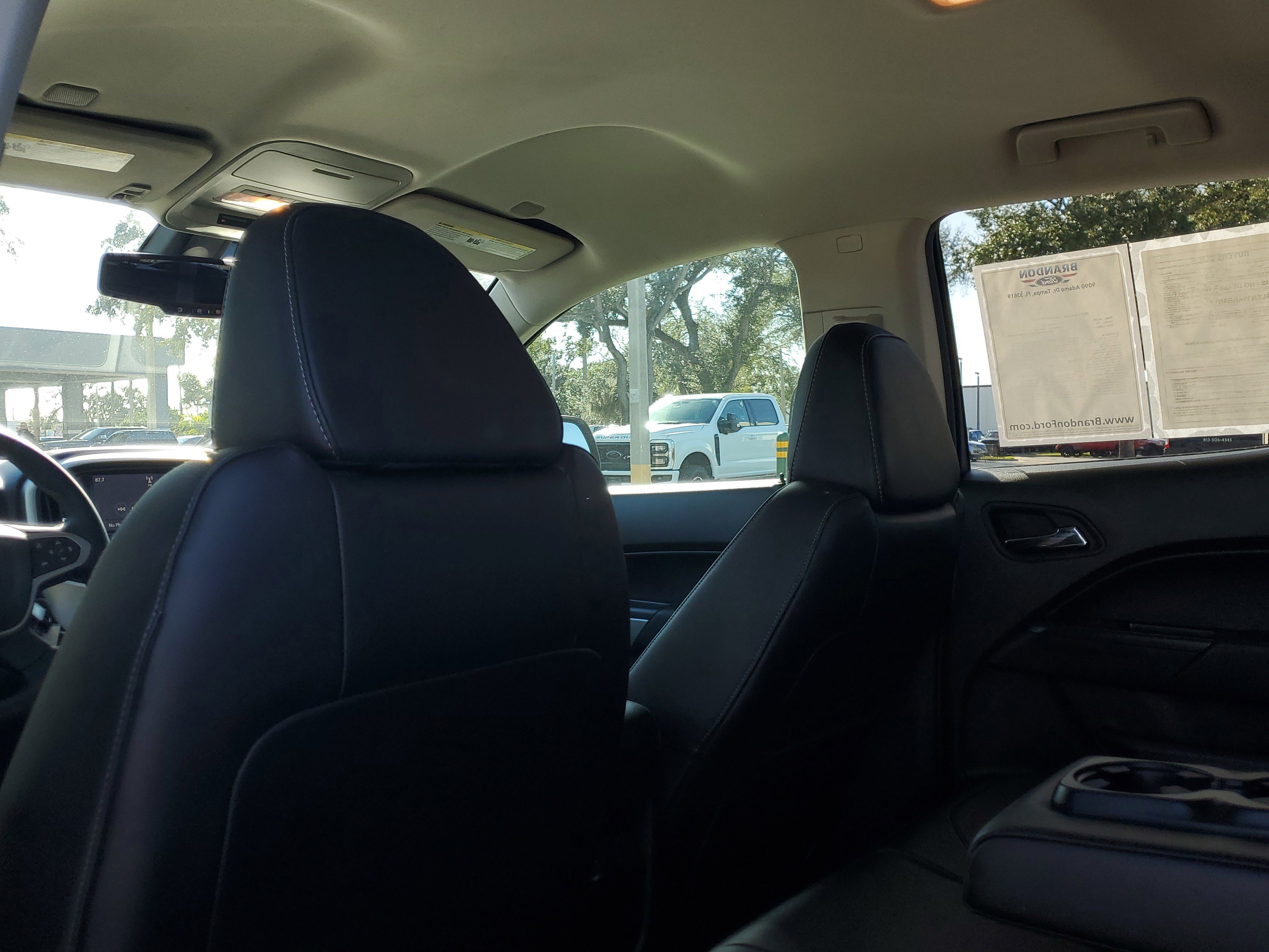 Used 2020 Chevrolet Colorado LT w/ Luxury Package image 14