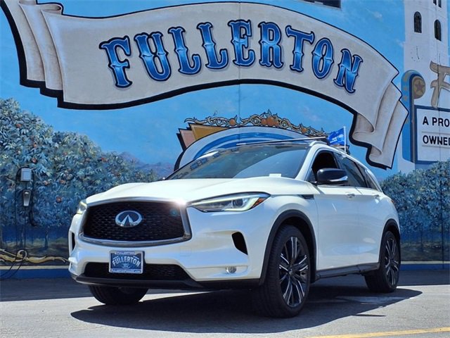 Used 2021 INFINITI QX50 Luxe w/ Appearance Package image 1