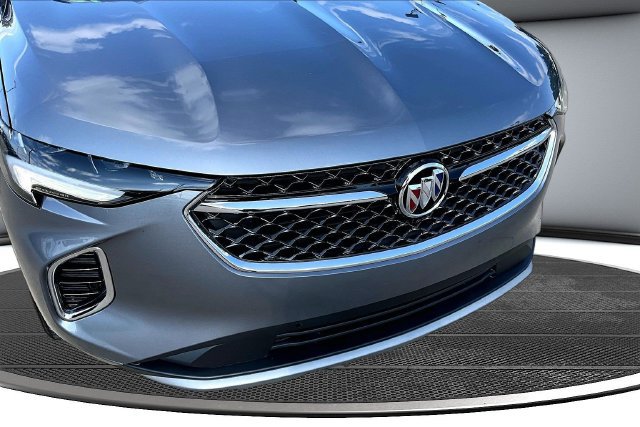 Used 2021 Buick Envision Avenir w/ Technology Package II AWD/4WD image 33