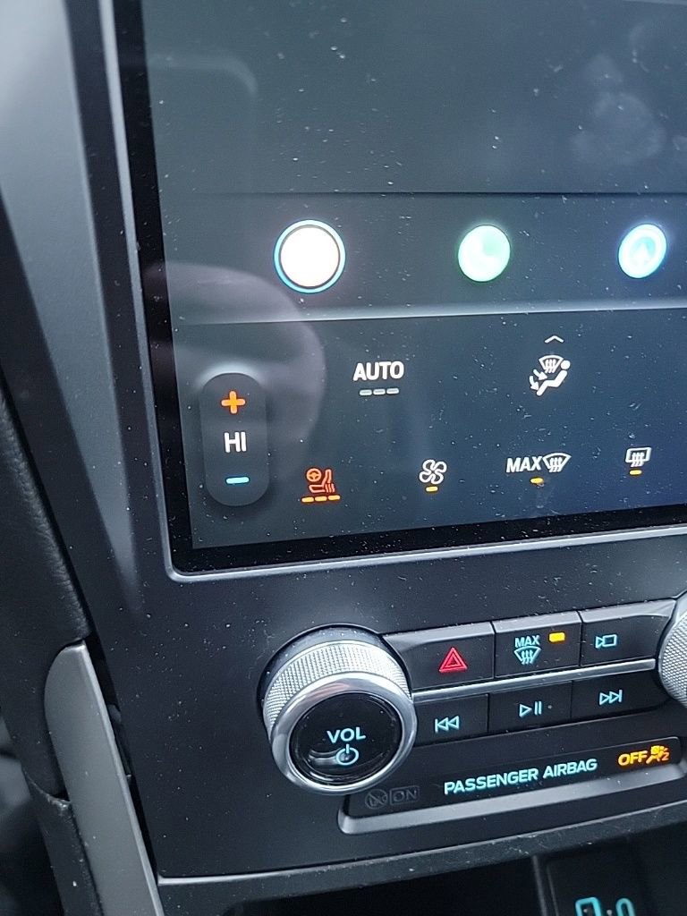 Certified 2022 Ford Edge ST-Line w/ Class II Trailer Tow Package image 49