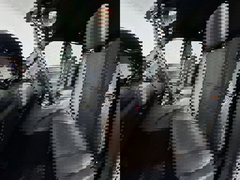 Used 2021 Jeep Grand Cherokee Laredo image 15