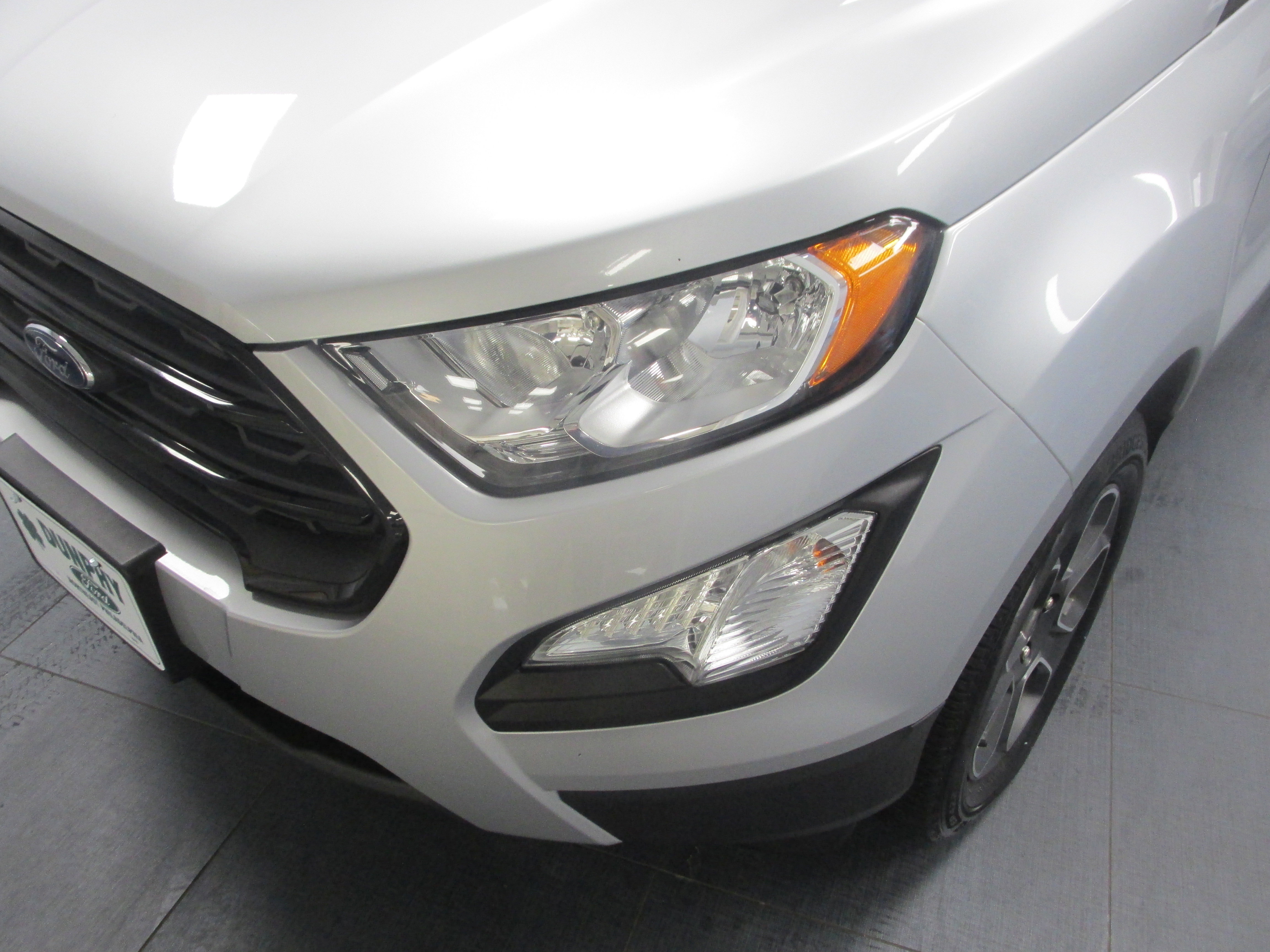 Certified 2020 Ford EcoSport S image 9