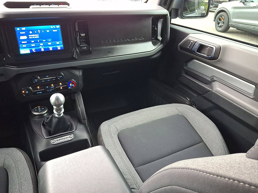 Certified 2023 Ford Bronco 2-Door w/ Sasquatch Package AWD/4WD image 11