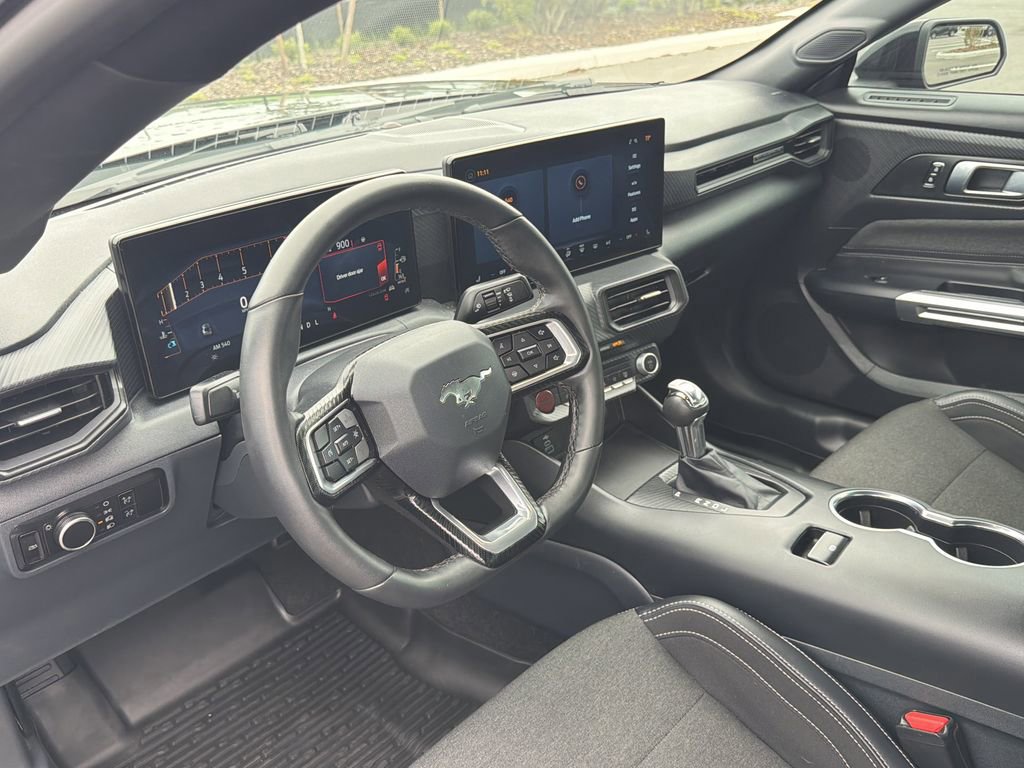 Certified 2025 Ford Mustang Coupe image 15