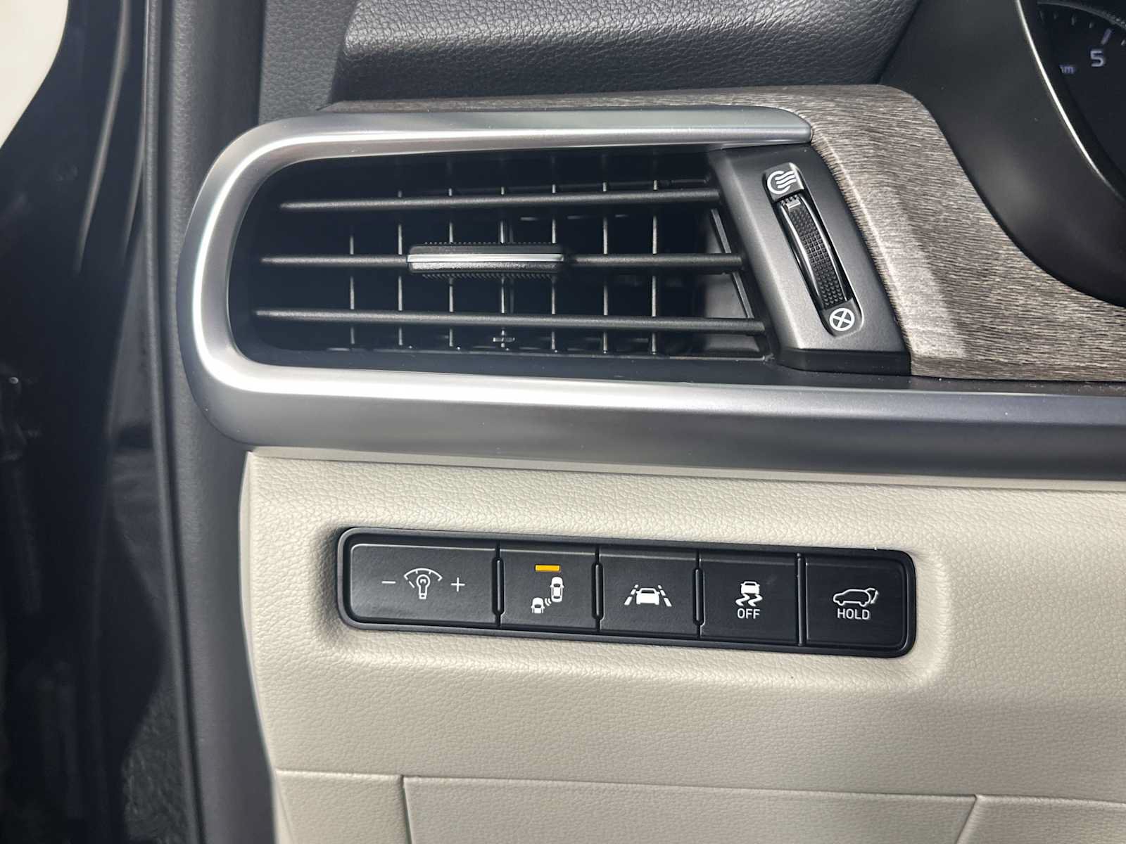 Used 2020 Kia Telluride EX FWD image 25