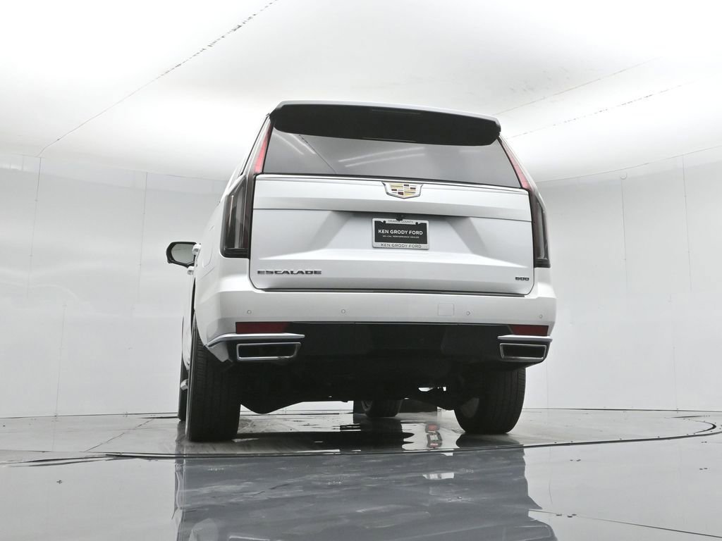 Used 2024 Cadillac Escalade Luxury w/ LPO, Floor Liner Package image 53