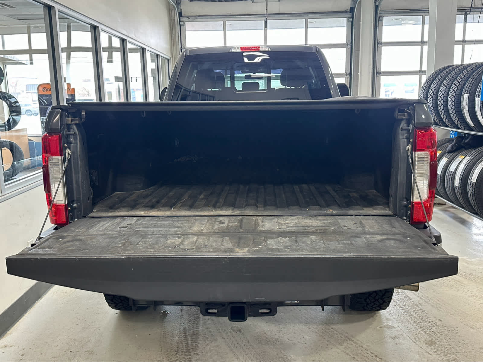 Certified 2017 Ford F350 Lariat w/ Chrome Package image 8