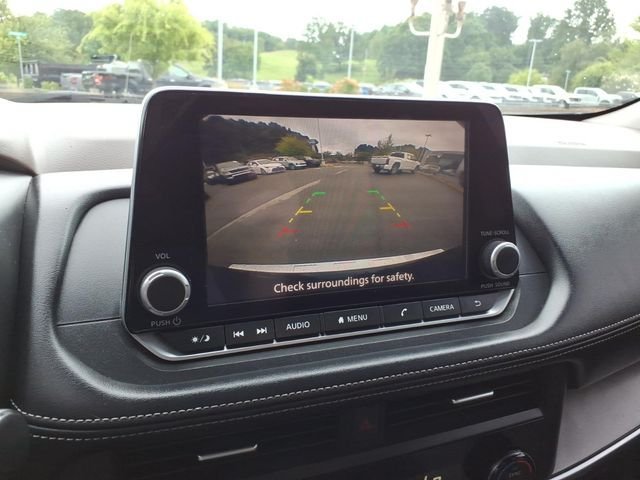 Used 2023 Nissan Rogue SV AWD/4WD image 24