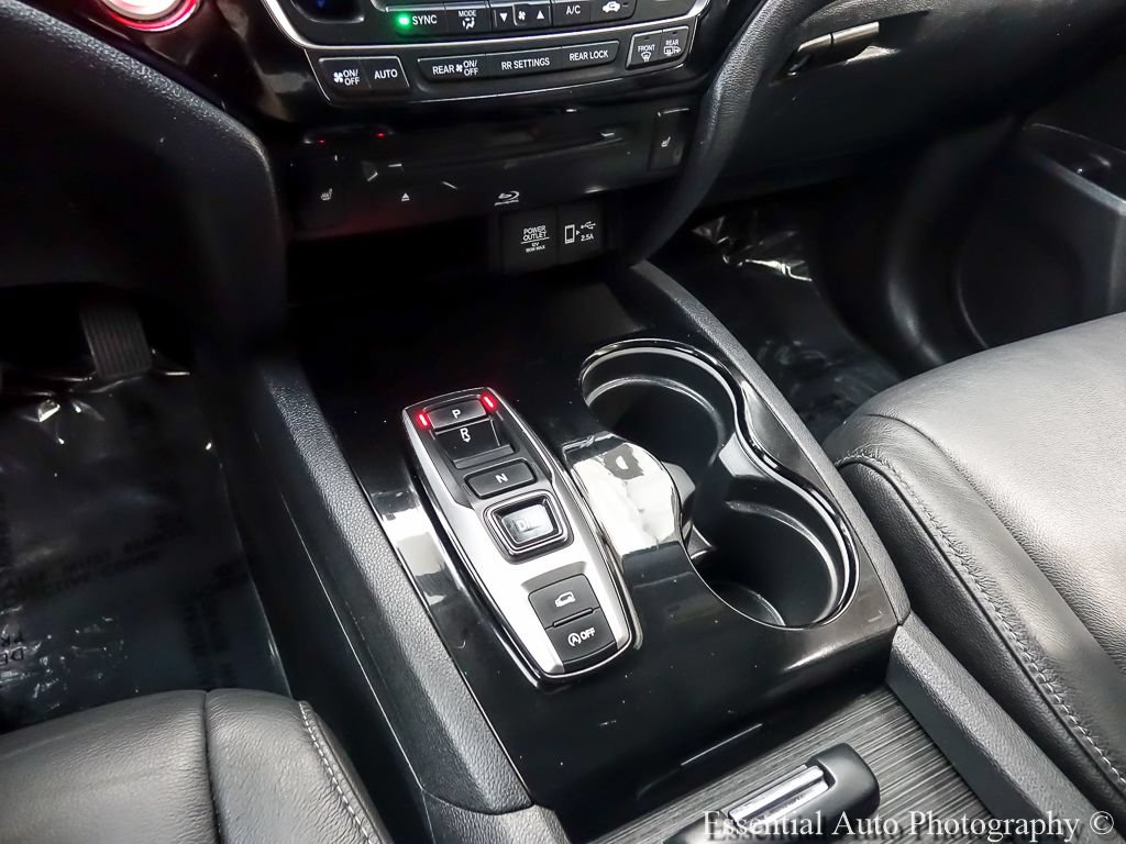 Used 2020 Honda Pilot Touring image 23