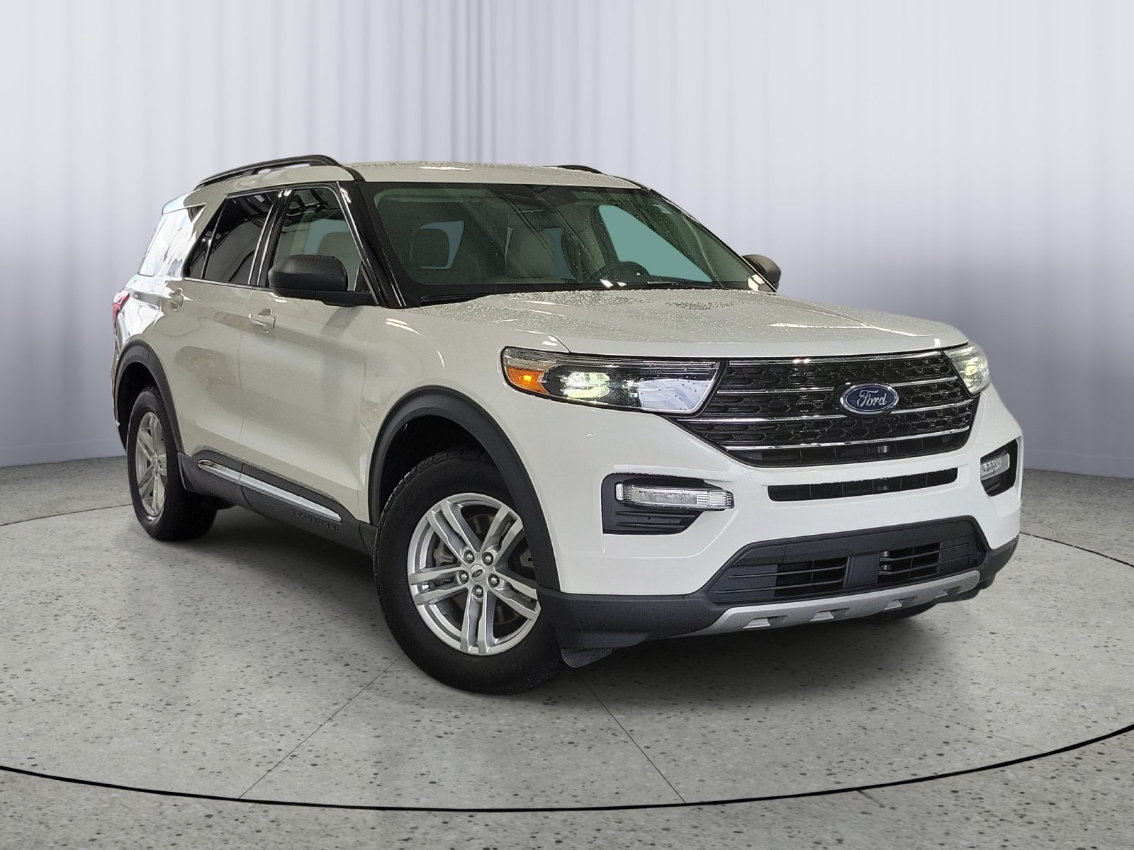 Certified 2020 Ford Explorer XLT w/ Equipment Group 202A