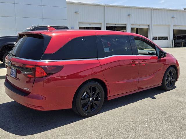 Used 2024 Honda Odyssey Sport image 5
