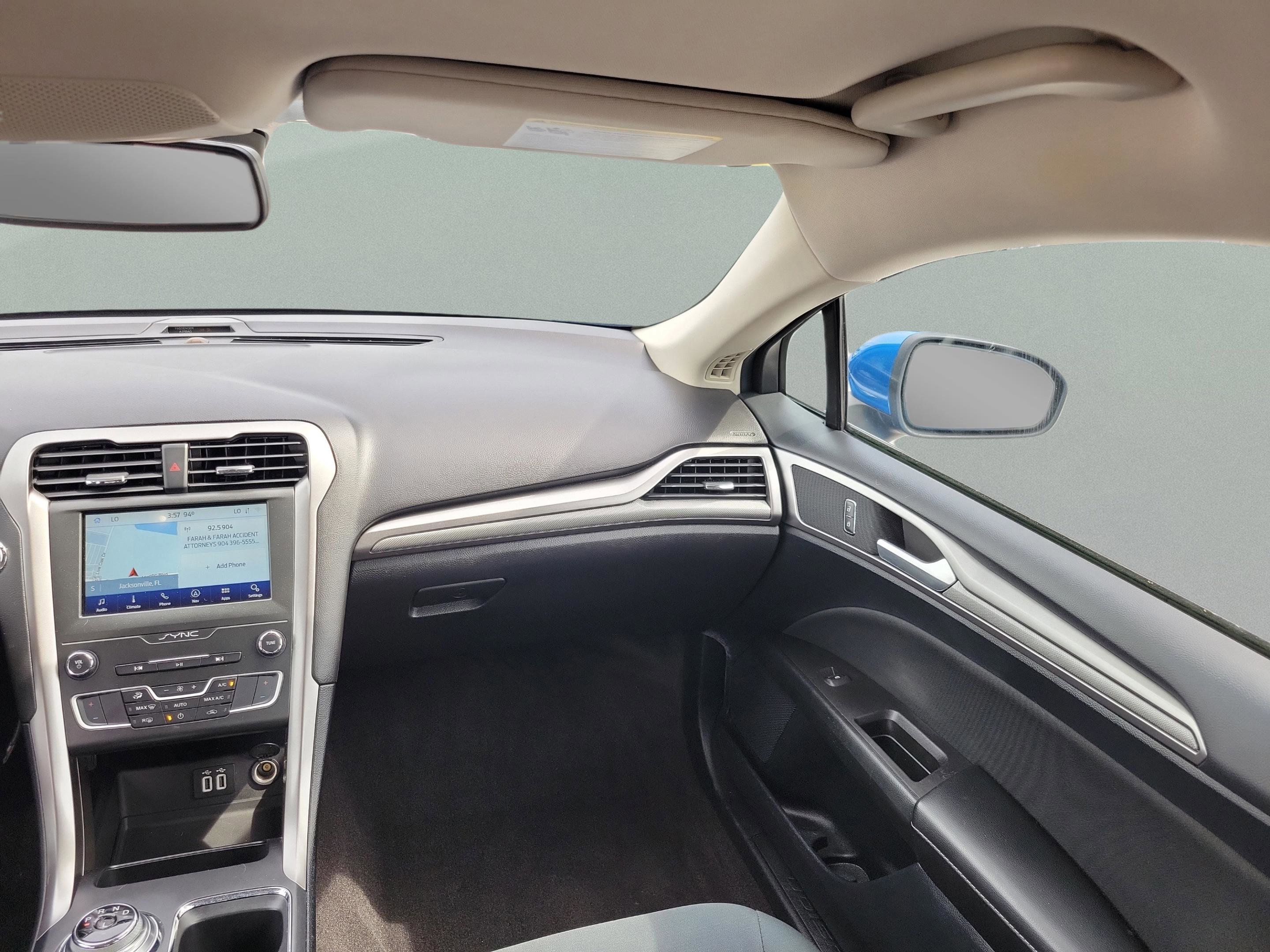Certified 2020 Ford Fusion SE FWD image 7