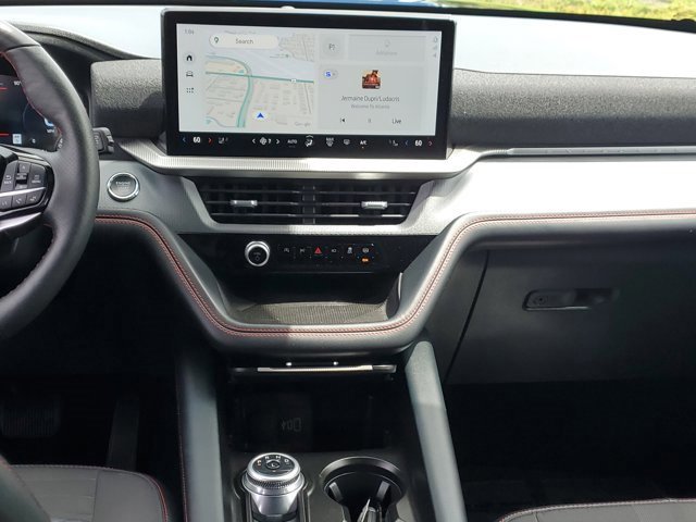 Certified 2025 Ford Explorer ST-Line image 18