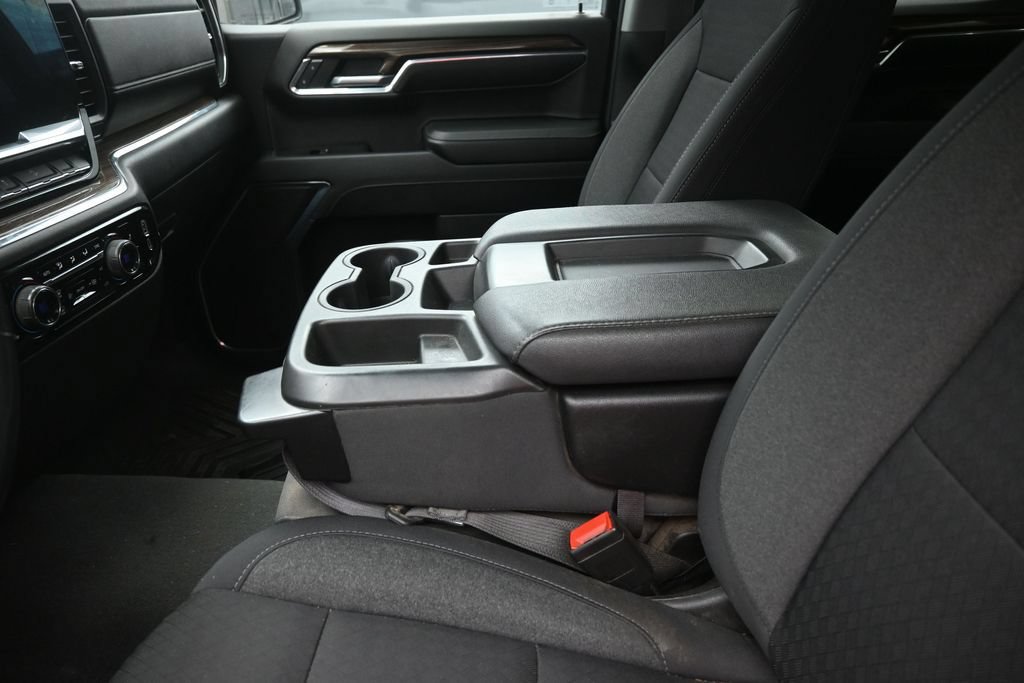 Used 2023 Chevrolet Silverado 1500 RST w/ Z71 Off-Road Package AWD/4WD image 21