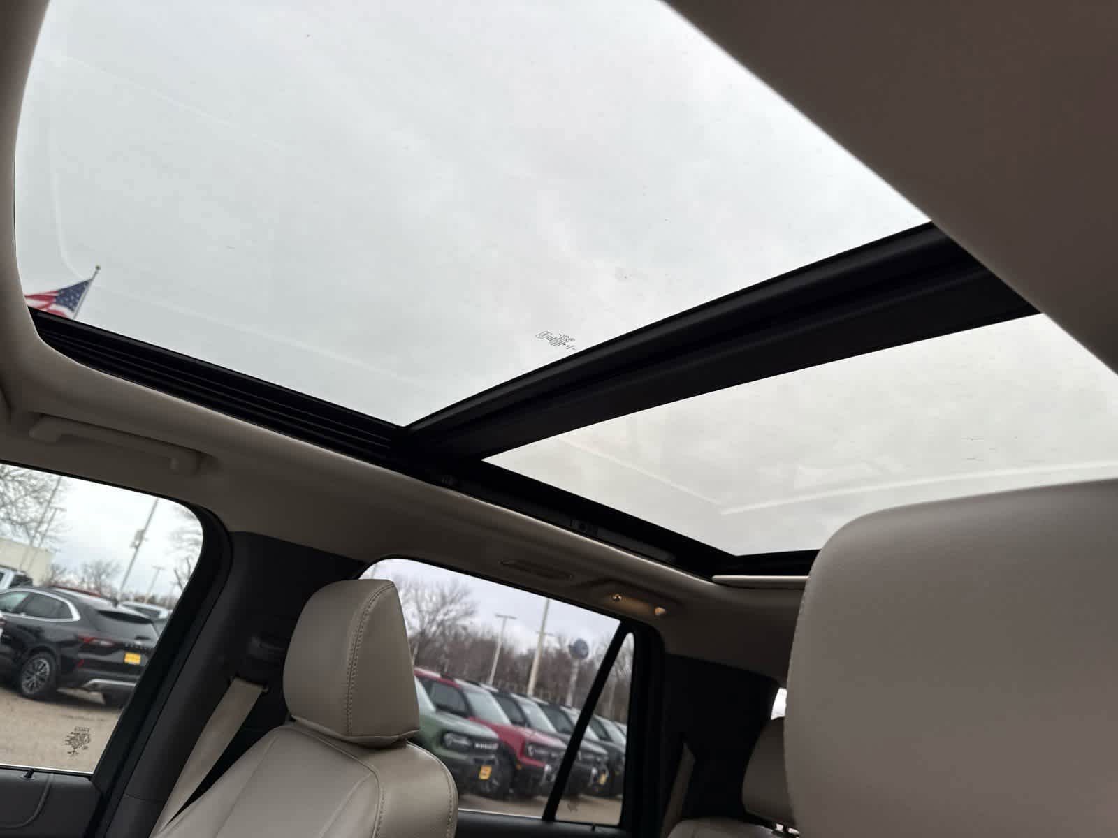 Certified 2021 Ford Expedition Max XLT image 18