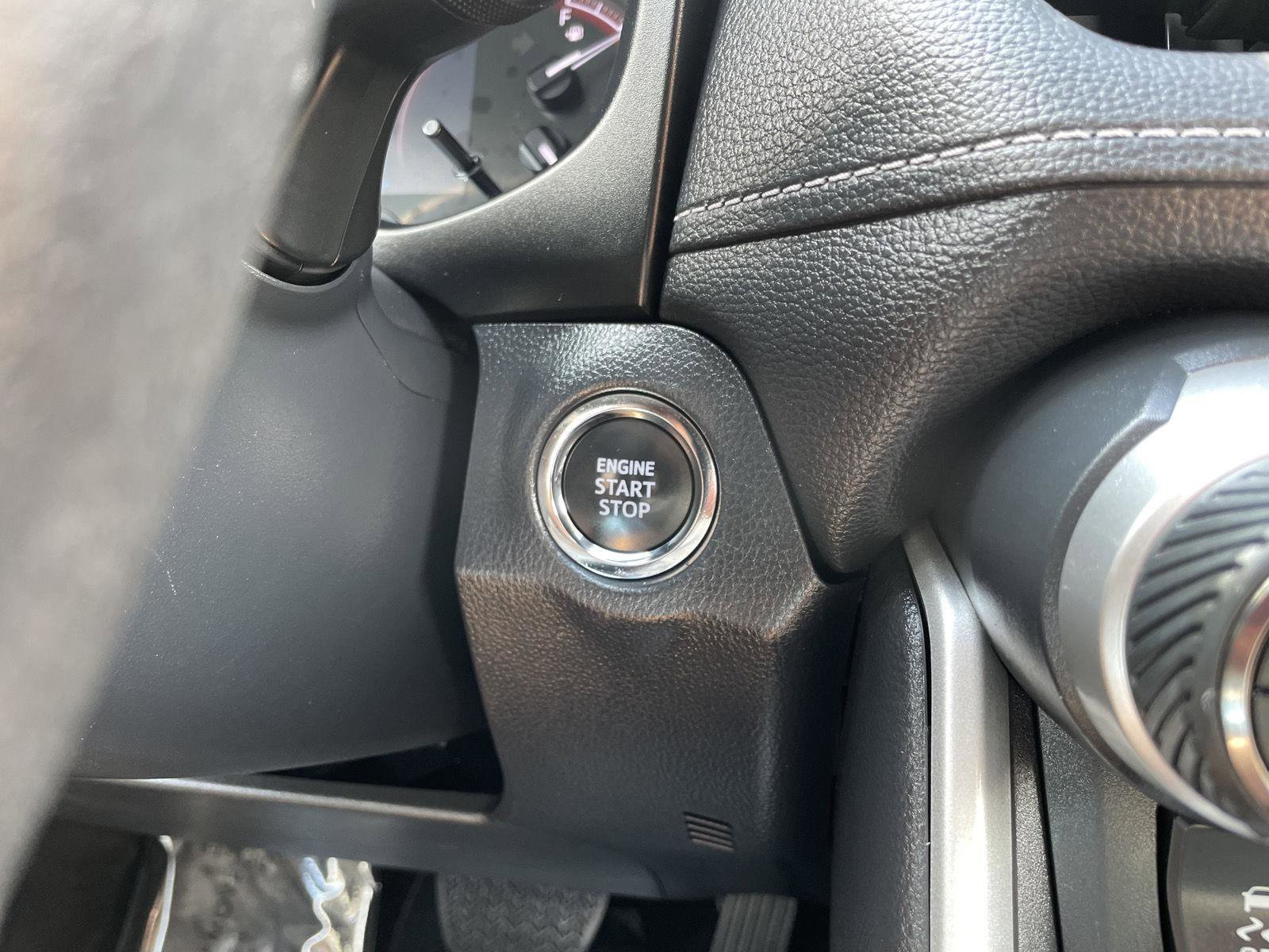 Used 2023 Toyota RAV4 XLE AWD/4WD image 24