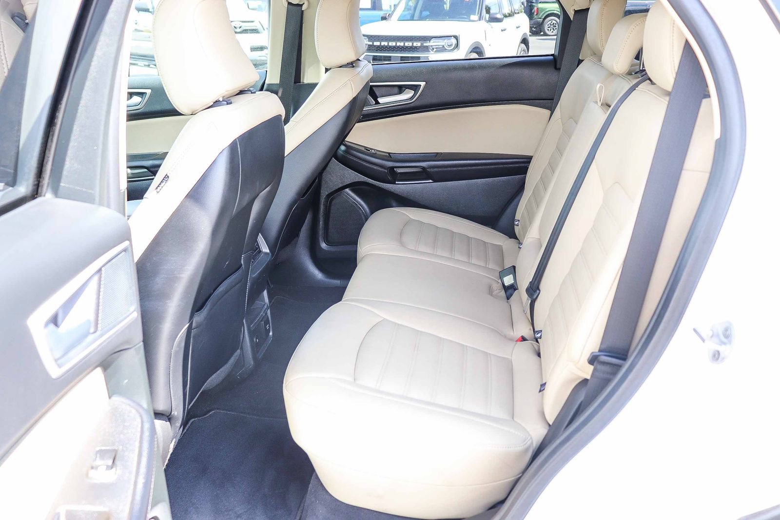 Certified 2023 Ford Edge SEL w/ Convenience Package AWD/4WD image 17