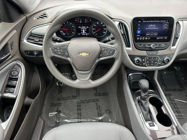 Used 2023 Chevrolet Malibu LT FWD image 13