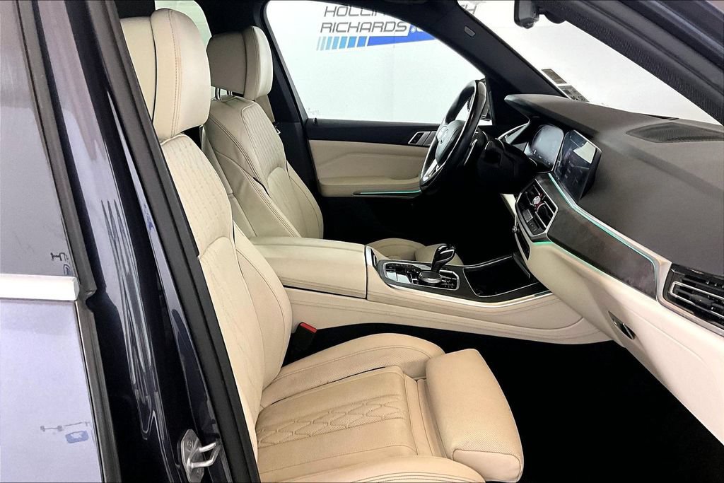 Used 2019 BMW X5 xDrive40i w/ Luxury Seating Package AWD/4WD image 6