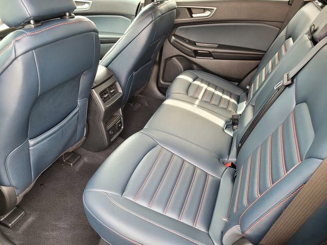 Certified 2024 Ford Edge SEL w/ Sport Appearance Package AWD/4WD image 17