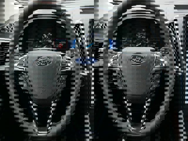 Certified 2022 Ford Edge SEL w/ Convenience Package image 17