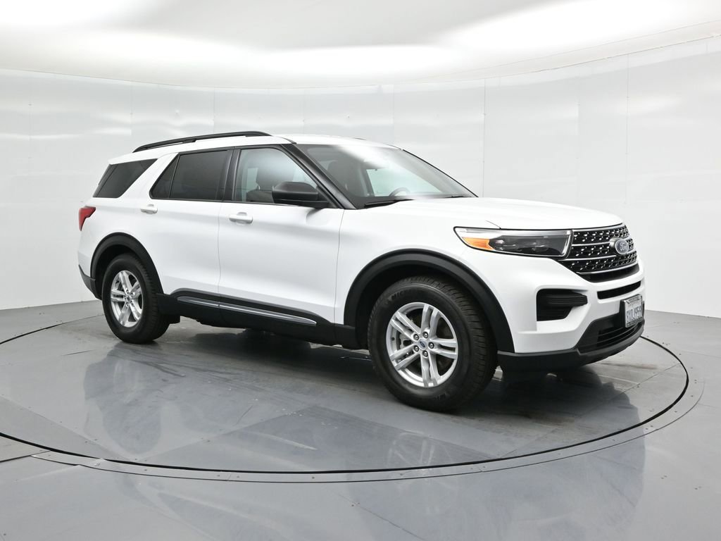 Certified 2021 Ford Explorer XLT image 28