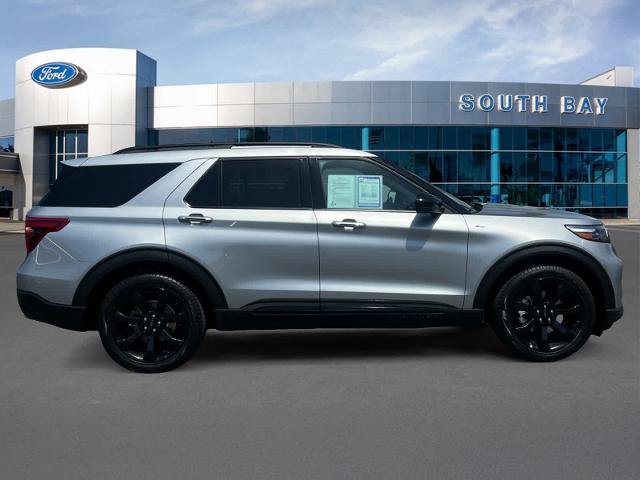 Certified 2023 Ford Explorer ST-Line w/ Class IV Trailer Tow Package RWD image 6