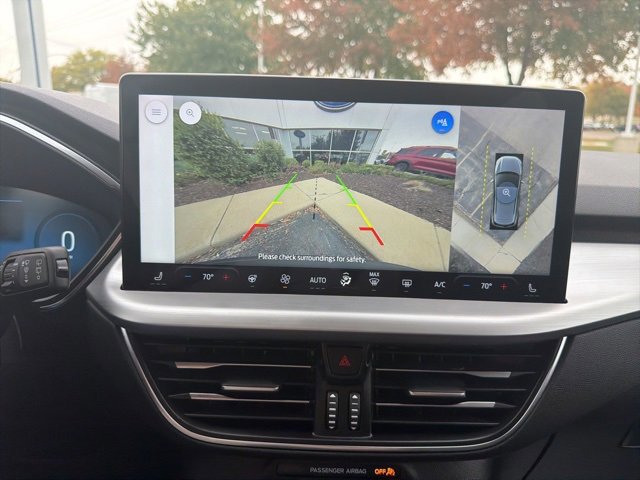 Certified 2023 Ford Escape Platinum image 16