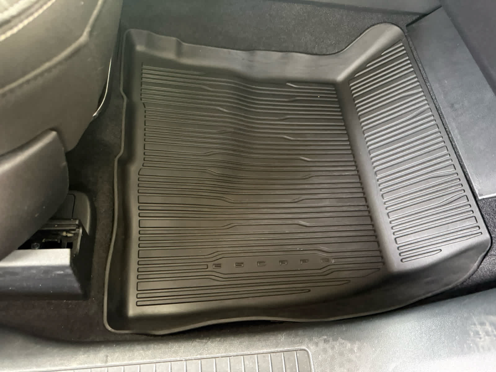 Certified 2023 Ford Escape Active AWD/4WD image 9