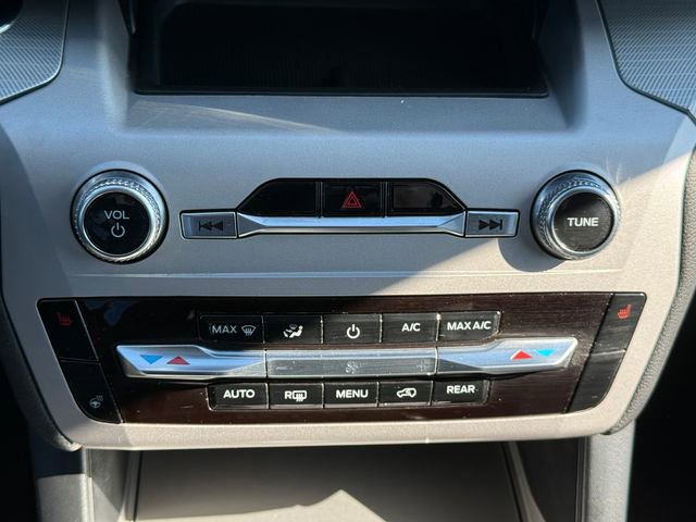 Certified 2023 Ford Explorer XLT w/ Equipment Group 202A AWD/4WD image 12