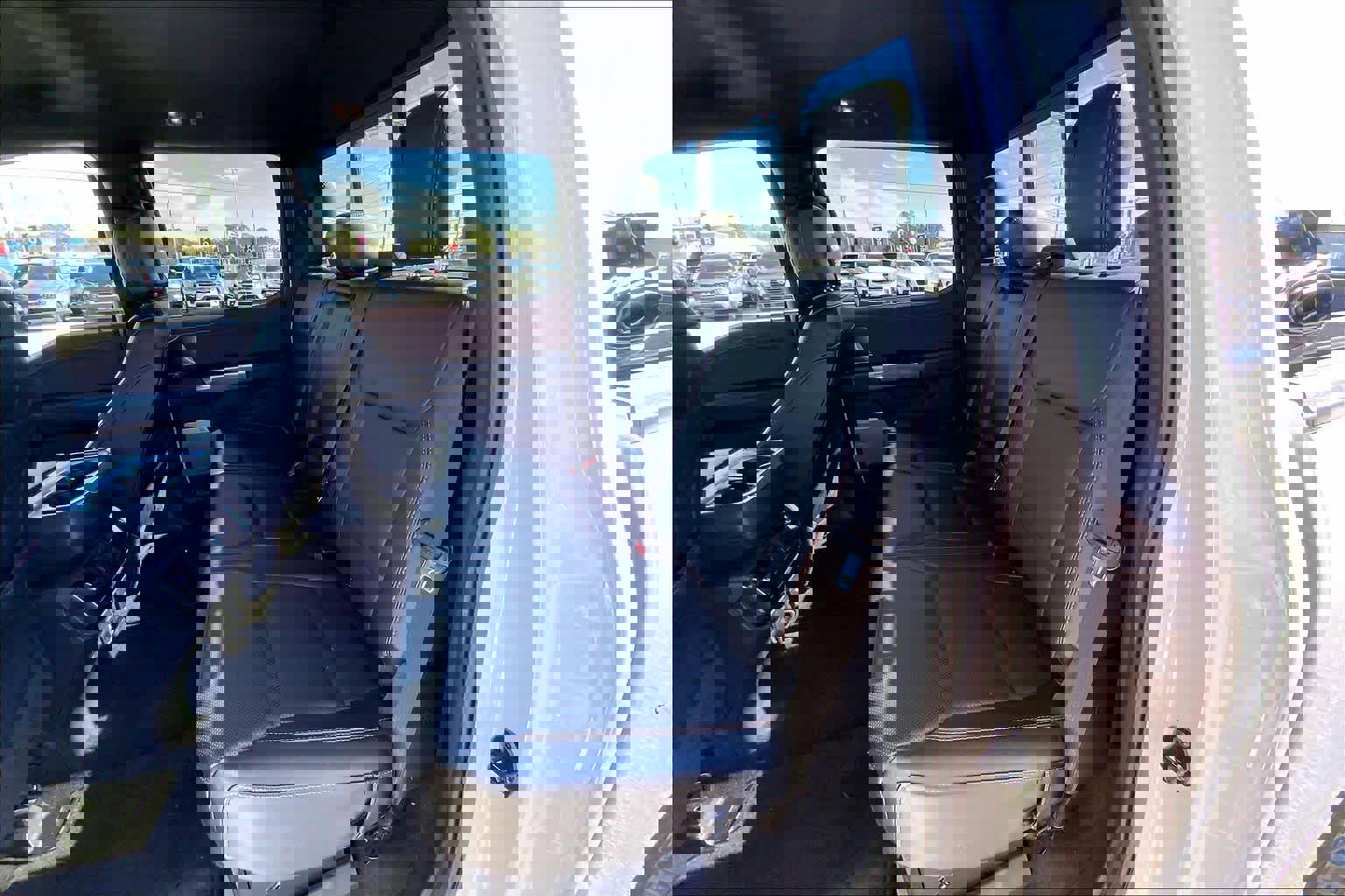 Certified 2023 Ford F150 Lariat w/ Equipment Group 502A High image 21