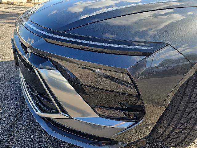 Used 2025 Hyundai Sonata SEL FWD image 29