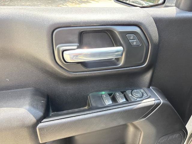 Used 2023 Chevrolet Silverado 1500 Custom RWD image 16