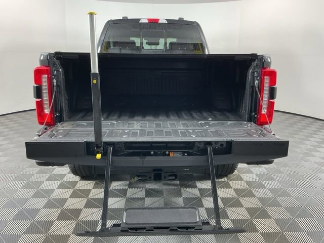 Certified 2023 Ford F350 Lariat w/ Lariat Ultimate Package image 8