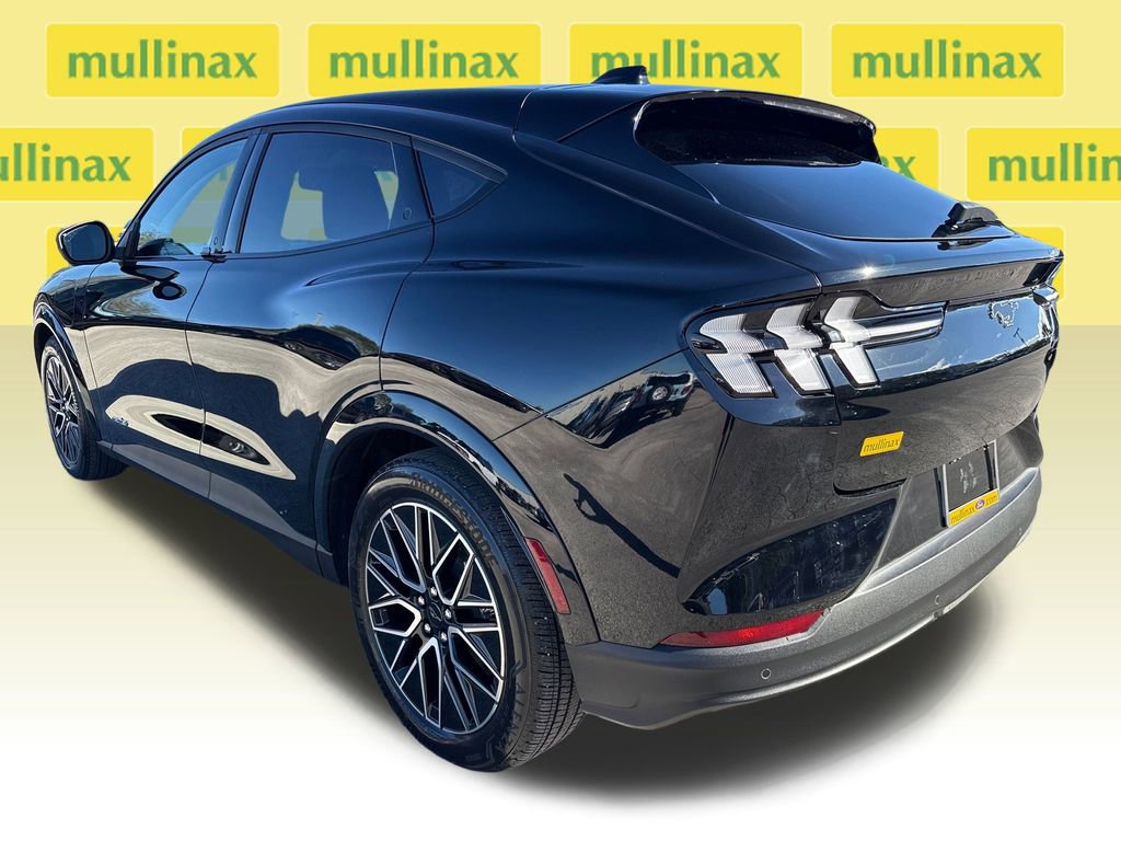 Certified 2025 Ford Mustang Mach-E Premium image 9