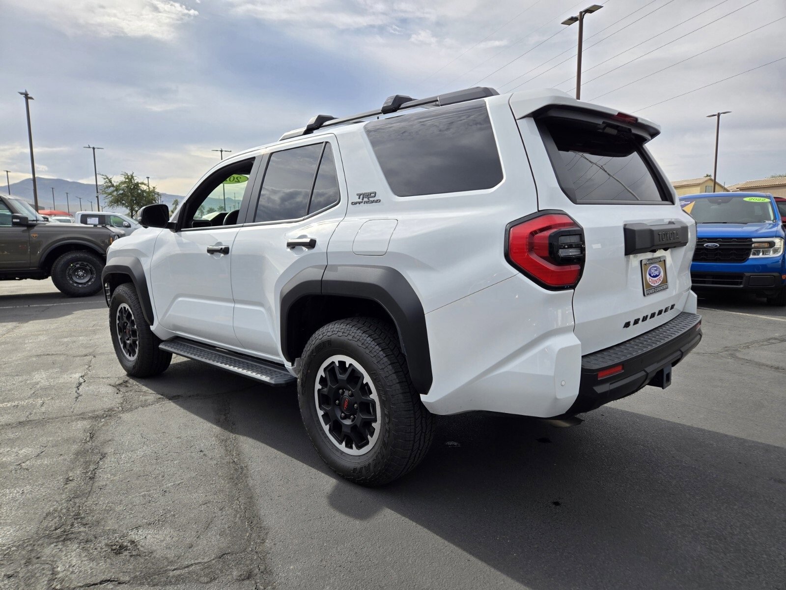 Used 2025 Toyota 4Runner TRD Off-Road Premium image 3