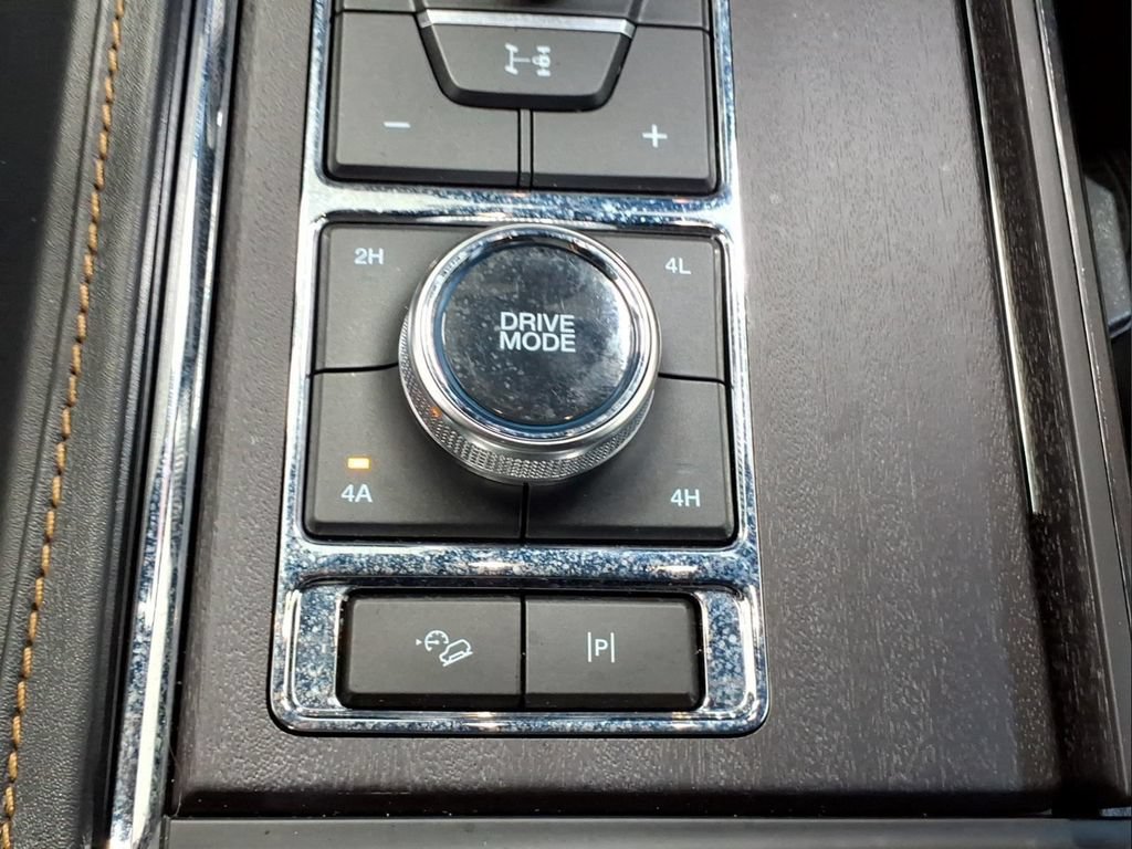 Certified 2023 Ford Expedition Platinum AWD/4WD image 14