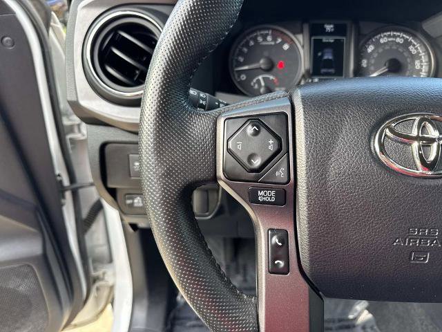Used 2022 Toyota Tacoma TRD Off-Road w/ Technology Package image 25