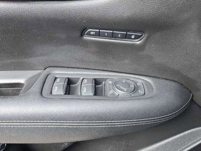 Used 2020 Cadillac XT5 Premium Luxury image 23