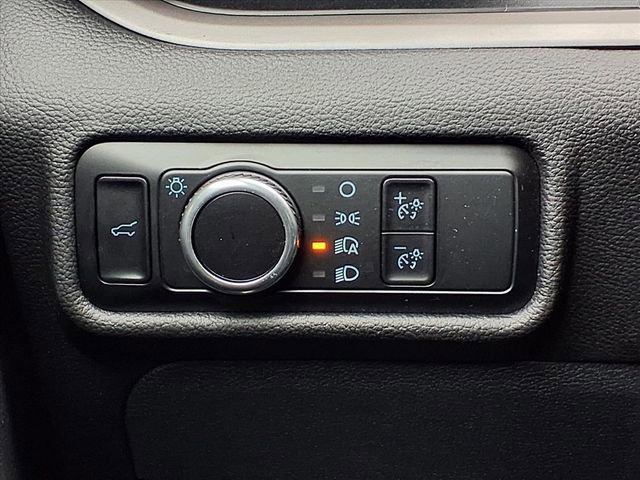 Certified 2023 Ford Explorer XLT image 23