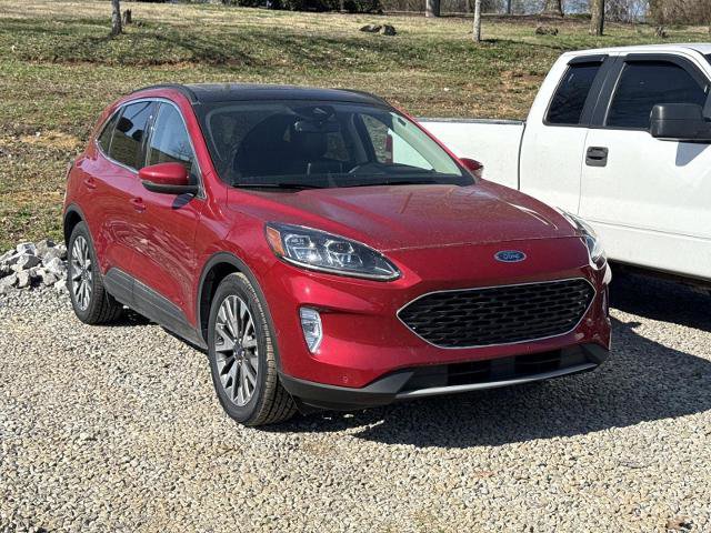 Certified 2020 Ford Escape Titanium image 3