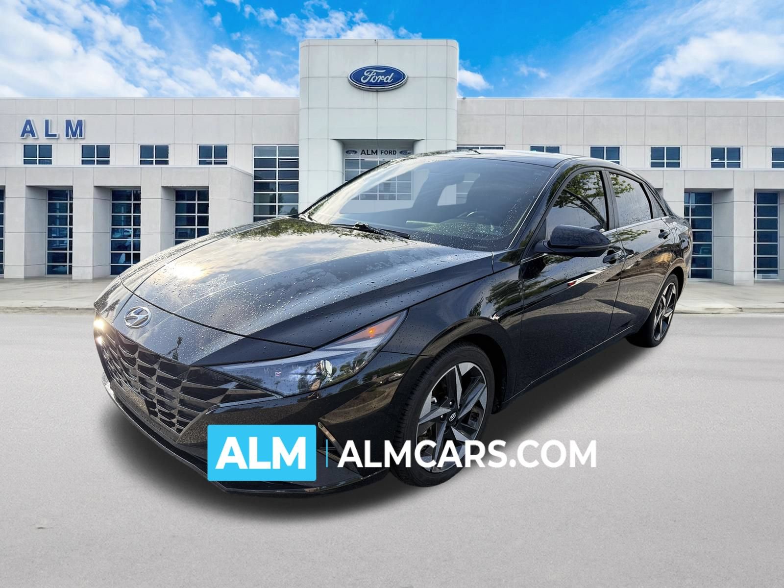 Used 2021 Hyundai Elantra Limited w/ Cargo Package FWD image 1